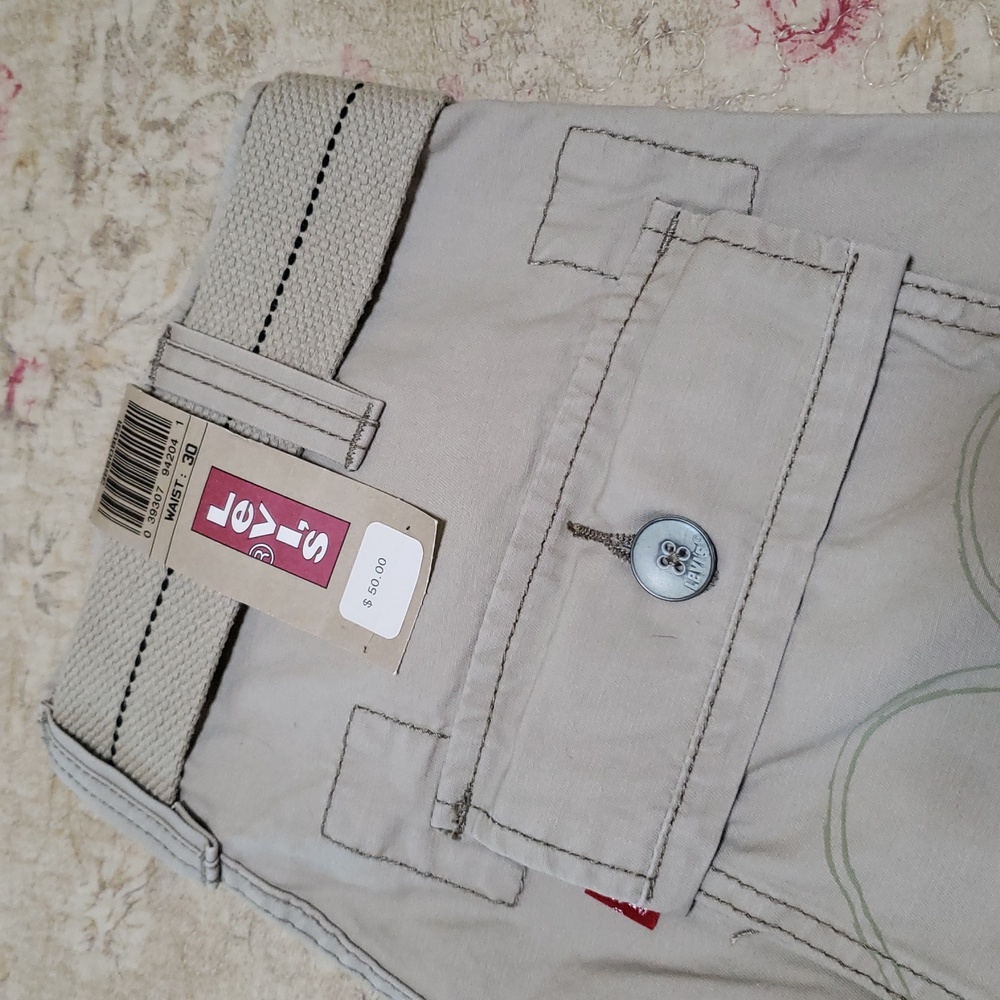 Levi's Cotton Cargo Shorts 30